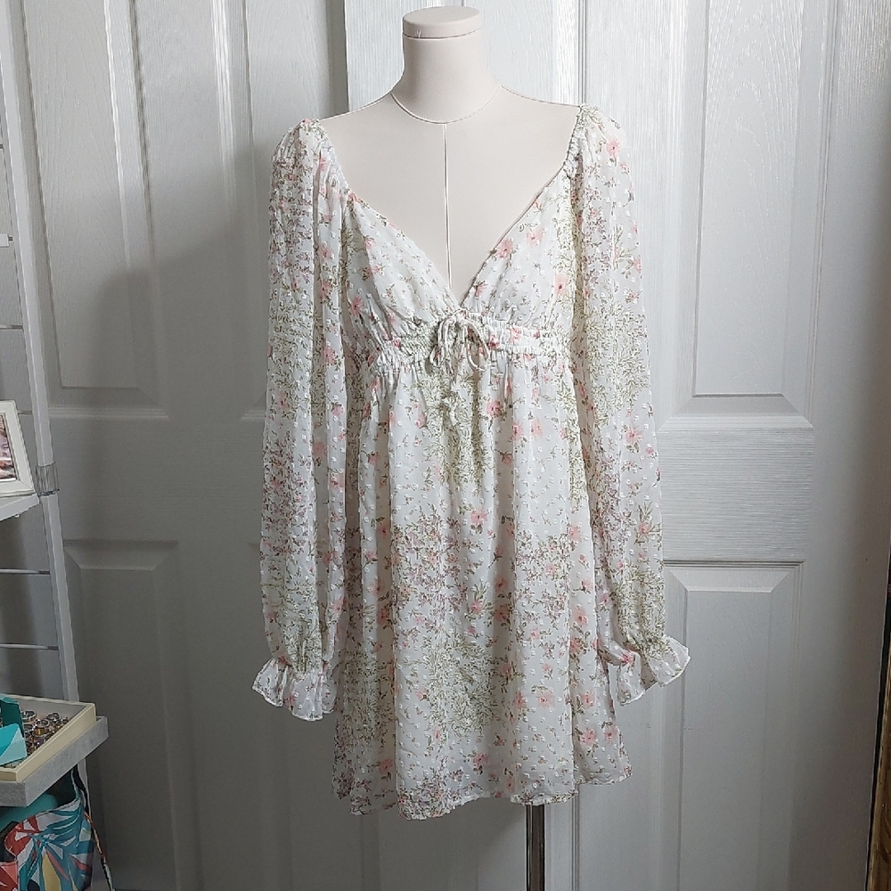 Floral Mini Dress with Long Sleeves